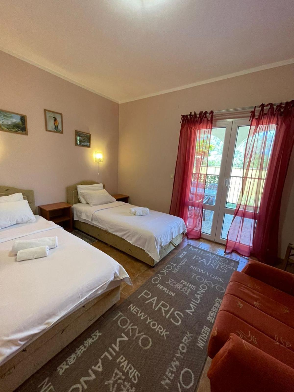 Apartments Villa-G Lustica Tivat Ngoại thất bức ảnh