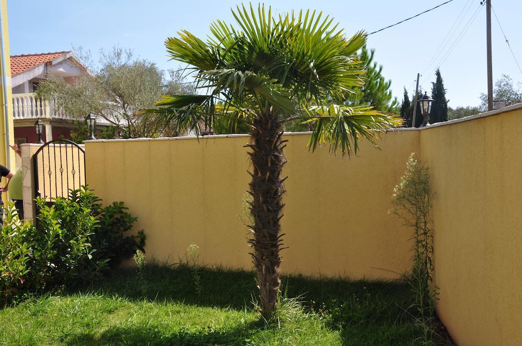 Apartments Villa-G Lustica Tivat Ngoại thất bức ảnh