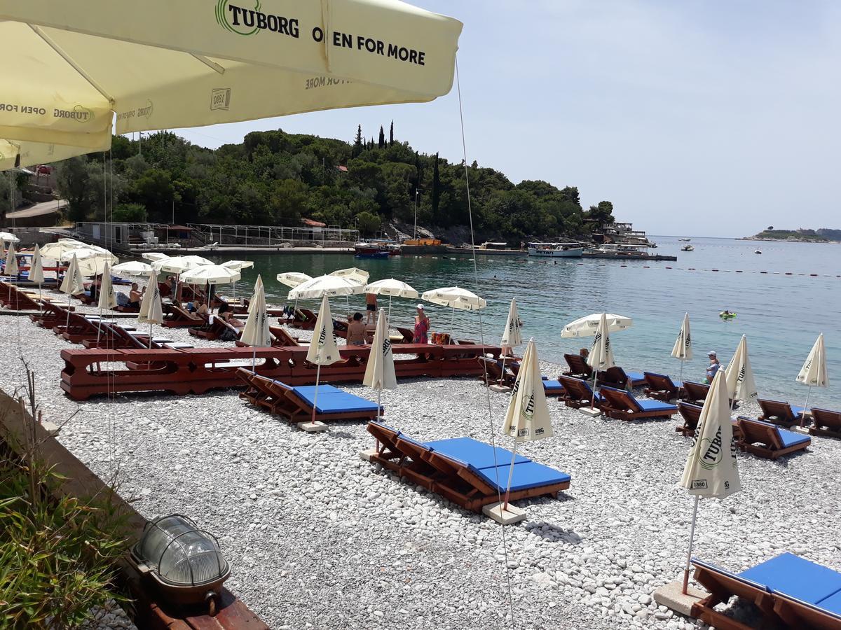 Apartments Villa-G Lustica Tivat Ngoại thất bức ảnh